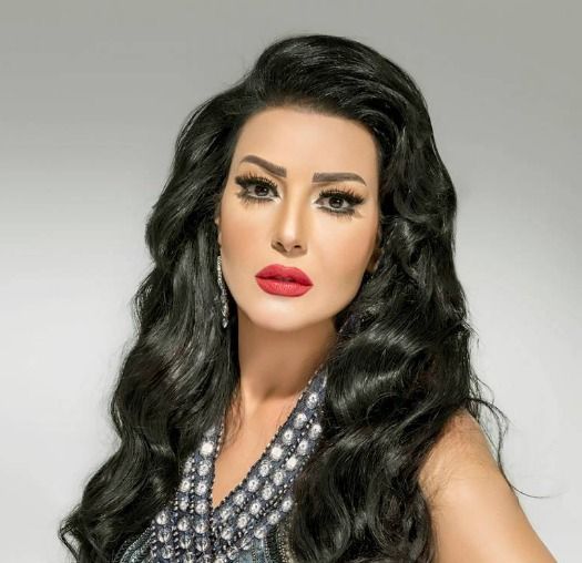 سمية الخشاب هتبقي بـ100 راجل بس مش دلوقتي في رمضان بس