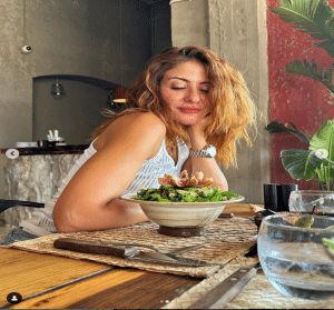 سكر مصر ..إطلالة ملهاش مثيل لـ”هيدي كرم” تخطف القلوب الرجالة