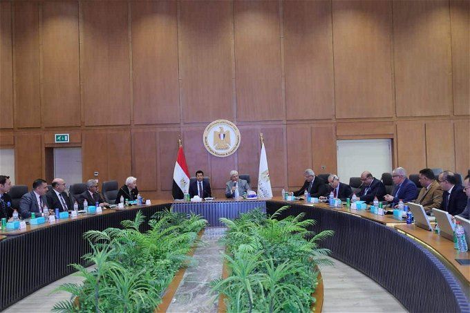 أخبار مصر | وزير التعليم العالي يوجه بتكثيف النشاط الرياضي داخل الجامعات