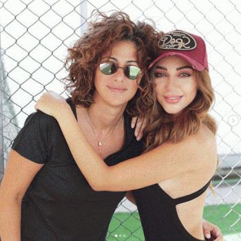 شاهد .. شقيقة ميريام فارس بالغة الجمال.. والجمهور يتفاعل مع صورهما