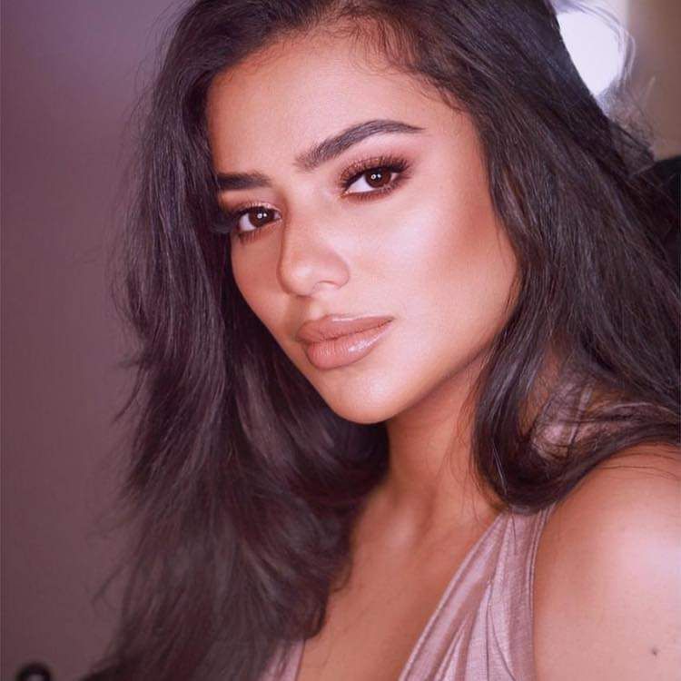 ثراء جبيل : قصة “ورق التوت” مثيرة وتناقش مشكلات يعانيها الشباب