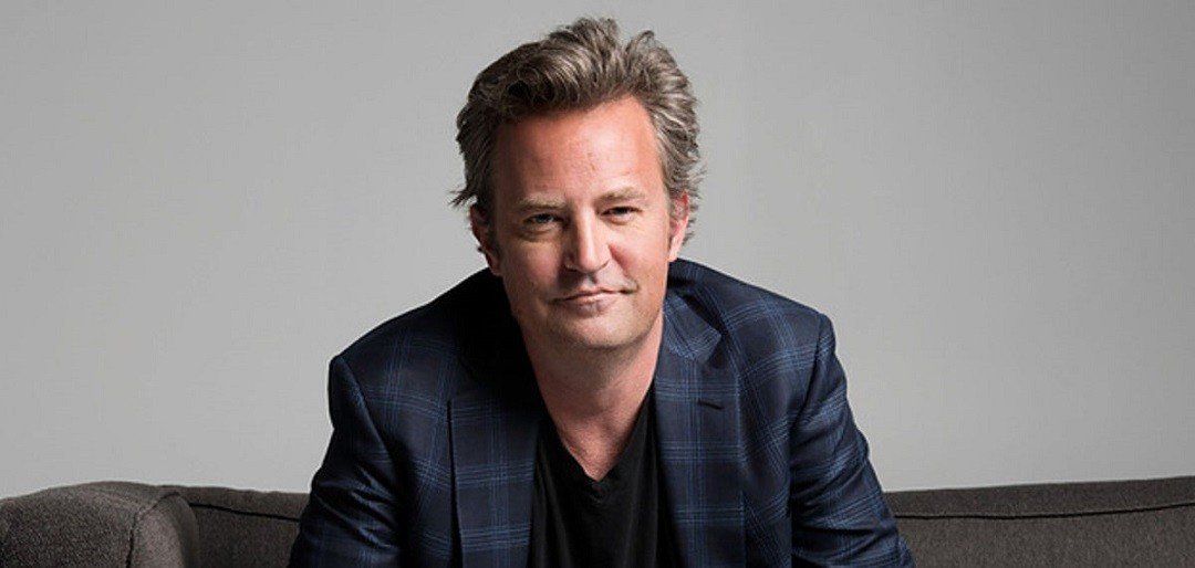 شاهد .. ماثيو بيري بصورة نادرة مع والده