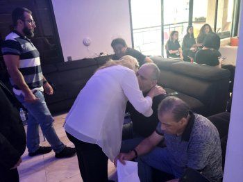 شاهد .. الزميل زكريا فحام يفجع بوفاة والده