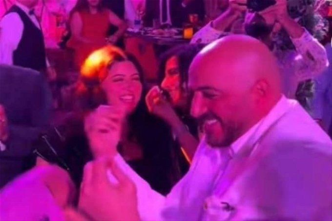 فرح مجدي الهواري ودنيا.. العروسة بدون فستان زفاف وفيديوهات تخطف الأنظار