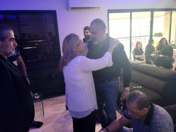 شاهد .. الزميل زكريا فحام يفجع بوفاة والده