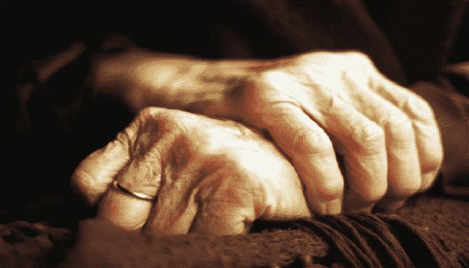 أخبار مصر | كشف عورات البنات وتحسس أجسادهن..رحلة عنتيل مدينة نصر من الصيدلية للحبس