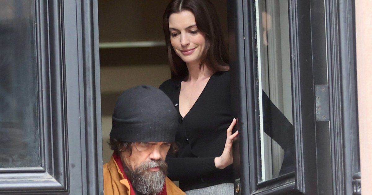 شاهد .. آن هاثاواي تحقق هذه الأرقام القياسية في "She Came to Me" في هذا الرقت القصير