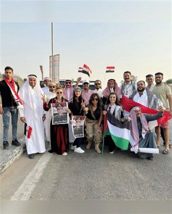 شاهد .. مظاهرة لممثلين وفنانين مصريين لدعم غزة.. وهذا ما فعله حمو بيكا !