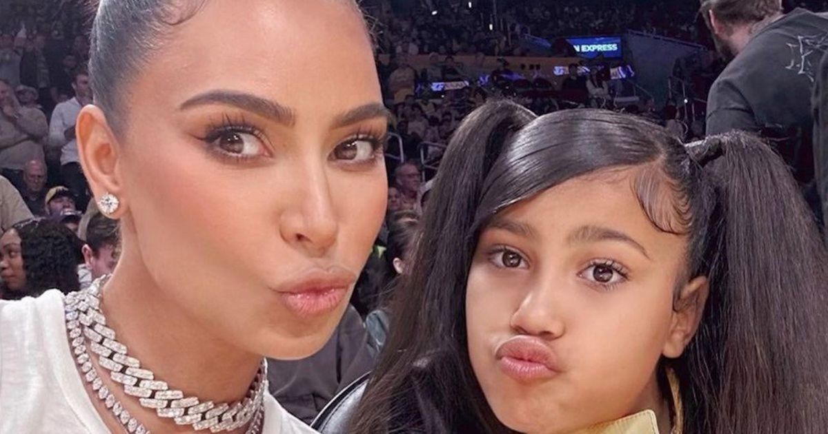 شاهد .. كيم كارداشيان لم تفرق بين علم فلسطين وعلم البرازيل!!- بالفيديو