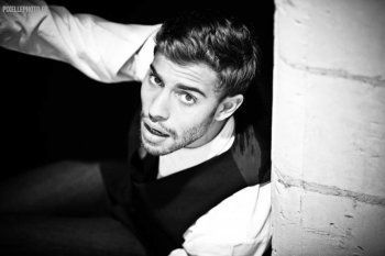 شاهد .. العثور على فنان عربي جثة في فرنسا وهذا سبب وفاته-بالصورة