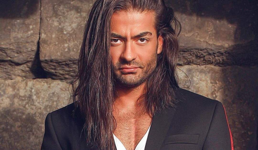 شاهد .. فادي أندراوس يحتفل بعيد ميلاده الـ 42