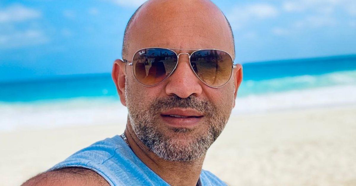 شاهد .. عزيز الشافعي : "مصر طول عمرها بتتشتم من صغار العقول عديمي العطاء"