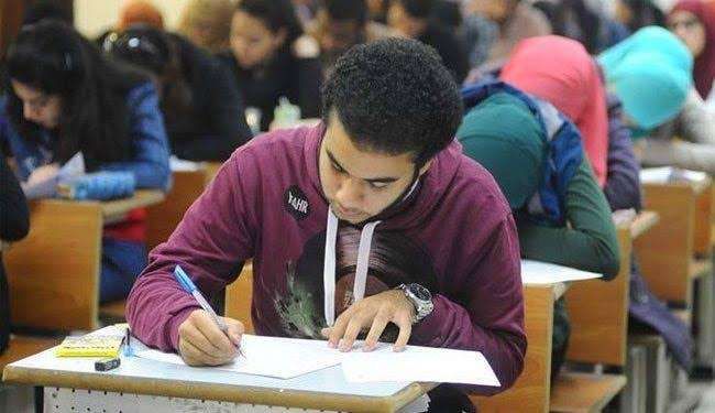 مفاجأة في امتحانات الصفين الأول والثاني الثانوي.. “ورقي ولا إلكتروني؟”