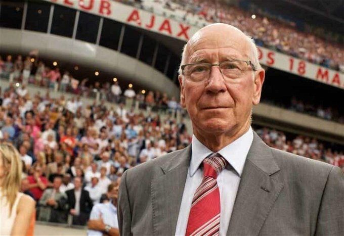 أخبار مصر | وفاة السير بوبي تشارلتون أسطورة مانشستر يونايتد.. واحد من الناجين من كارثة ميونيخ