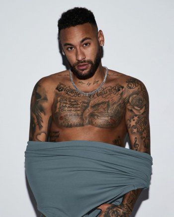 شاهد .. بالصور- نيمار بالملابس الداخلية بسبب كيم كارداشيان..فما القصة!