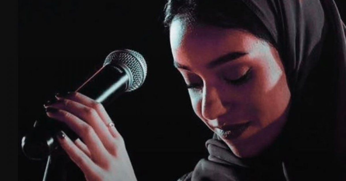 شاهد .. زينة عماد تطمئن محبيها على صحتها في أول ظهور من المستشفى-بالصورة