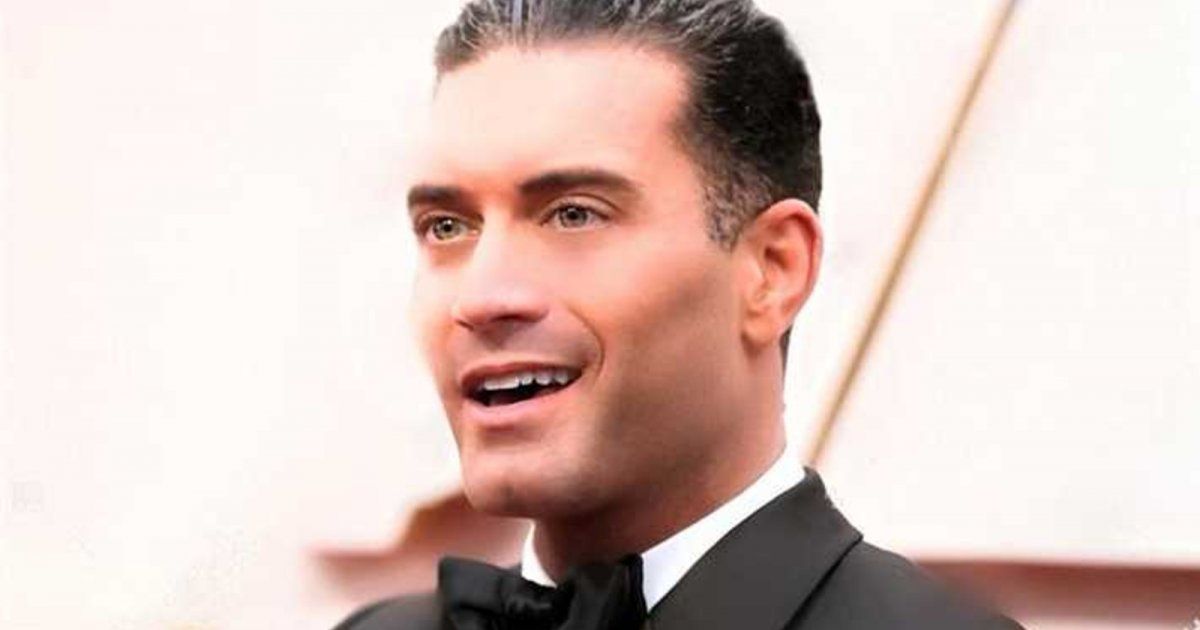 شاهد .. بالصور- عمر الشريف جونيور لهذا الشاب الوسيم: الوقت يغير الأشياء...ولكن ليس حبي لك