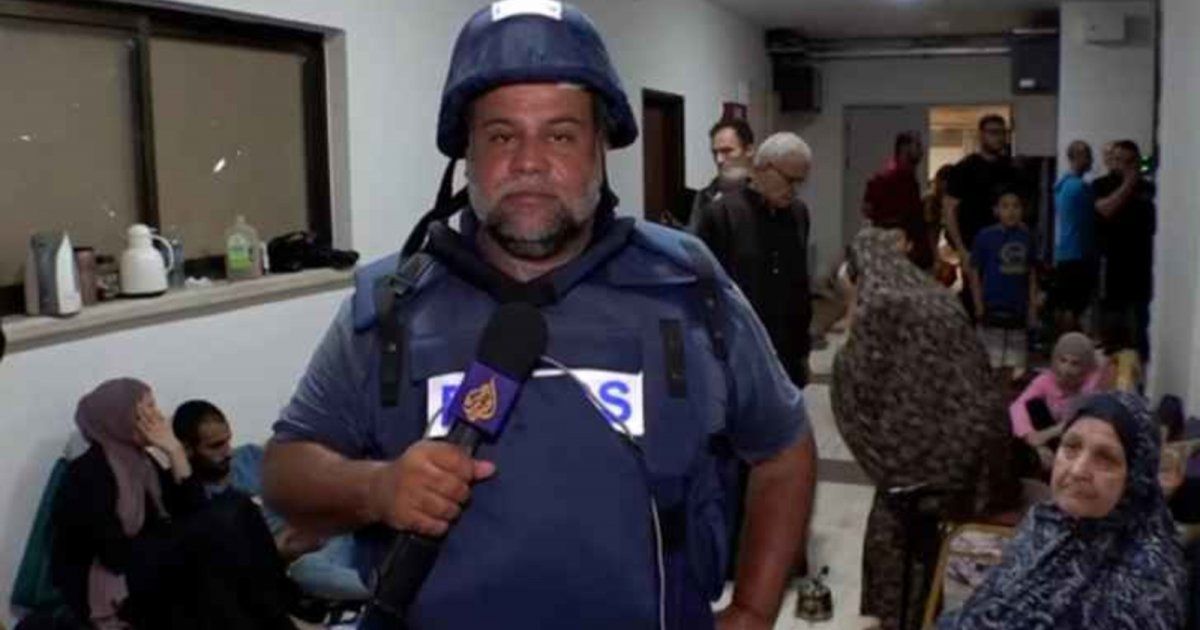 شاهد .. بالفيديو- بعد مقتل زوجته وابنته وابنه..لطيفة التونسية تواسي وائل الدحدوح