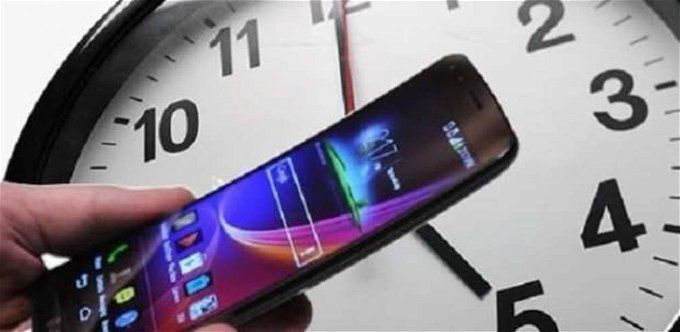 أخبار مصر | طريقة تأخير الساعة يدوياً للهواتف الذكية.. امشي على الخطوات