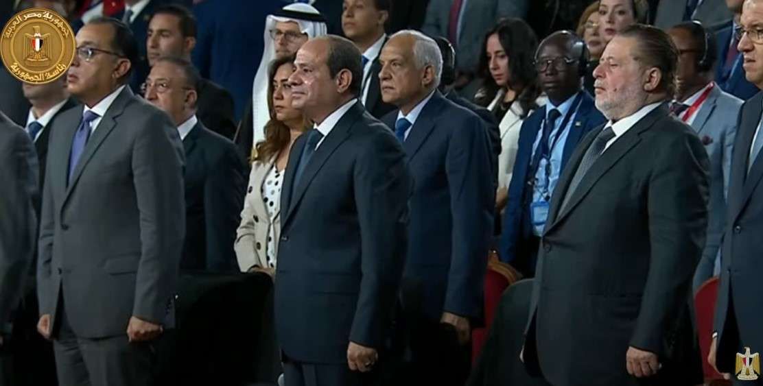 أول تعليق من الرئيس السيسي على سقوط طائرات مسيرة على سيناء