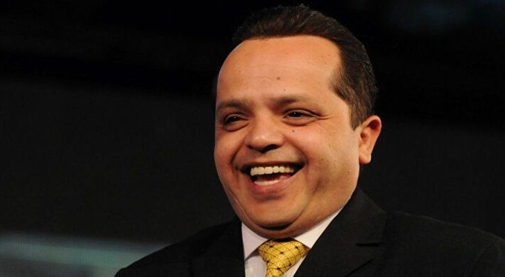 شاهد .. محمد هنيدي يتضامن مع غزة بآية قرآنية