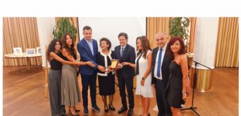 شاهد .. خاص وبالفيديو - روبير فرنجية يقدّم فيلماً عن يونس الإبن ويكرّم زوجته السيدة نجيبة