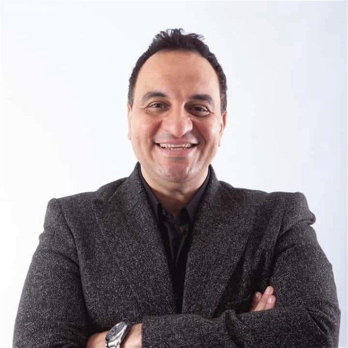 تطورات حالة هشام إسماعيل الصحية.. أصيب بقطع في غضروف الركبة