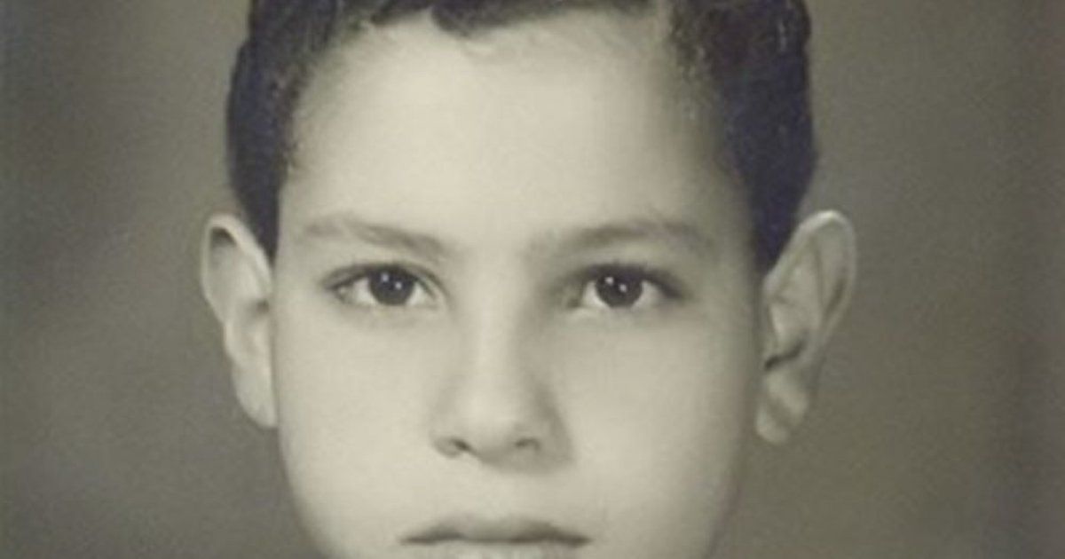 شاهد .. خمنوا من هذا الطفل الذي أصبح فنانا شهيرا