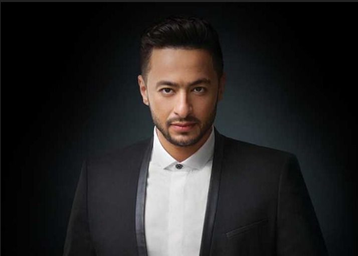 مجهولين ينتحلوا شخصية حماده هلال علي السوشيال ميديا : إحذروهم