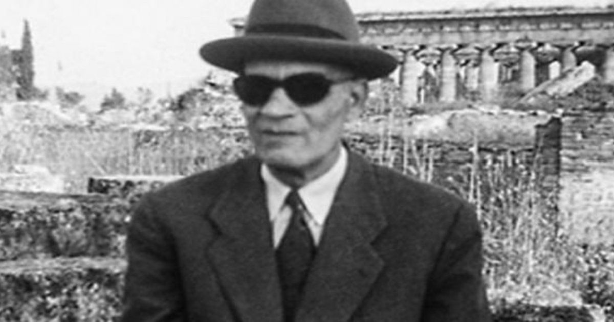 شاهد .. طه حسين تحدى فقدان بصره بإبداعه وهكذا تعرف على زوجته الفرنسية