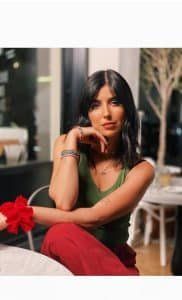 زينة مكي تعتذر لجمهورها بسبب صور عمودها الفقري.. التفاصيل الكاملة