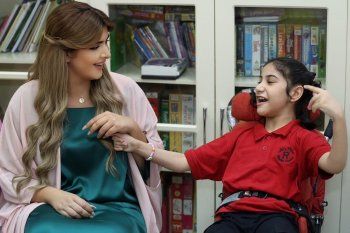 شاهد .. الظهور الأول للشيخة مهرة بنت محمد آل مكتوم بعد إعلان حملها