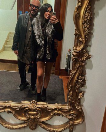 شاهد .. بمناسبة عيد ميلادها.. محمود العسيلي برسالة مؤثرة لزوجته