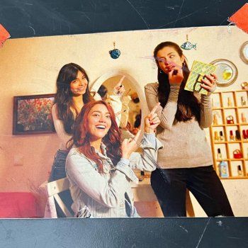 شاهد .. خاص- نجمة "كريستال" جوان زيبق تتحدث عن قصة حبها مع بلال مارتيني.. وهذا هو المبلغ الذي تقاضته