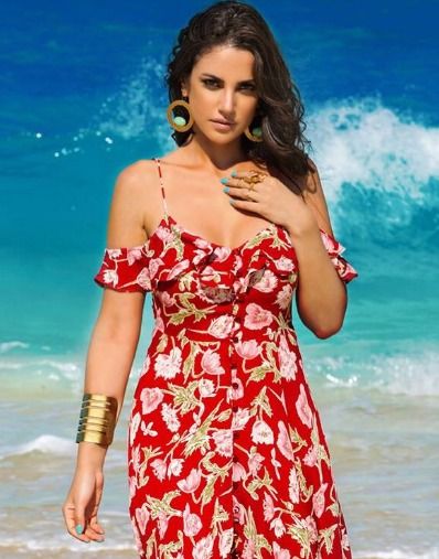 العيون كلها بصاصة علي درة : إرحموني شوية