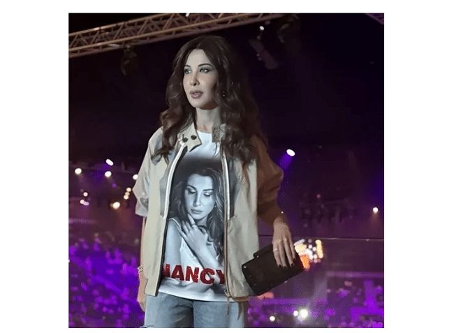 صورتها على التيشرت.. نانسي عجرم تثير الجدل في موسم الرياض بإطلالة كاجوال