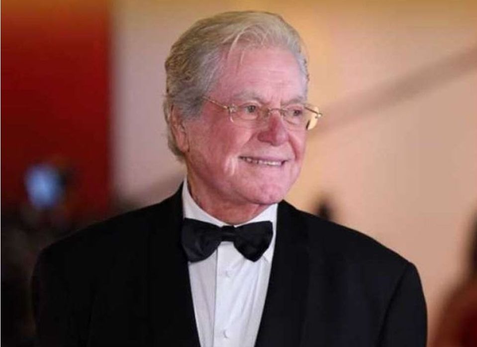 أمير إسكندر بتاع الإستقالات المفاجأة : بعد الجونة جاء مهرجان القاهرة