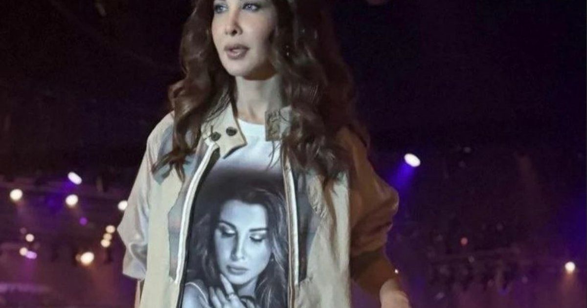 شاهد .. نجمات إرتدين تيشيرتات عليهن صورتهن آخرهن نانسي عجرم - بالصور
