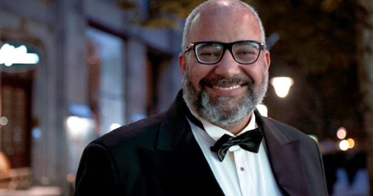 شاهد .. هل فعلاً بيومي فؤاد طرد محمد سلام من مسرحيته في الرياض ؟