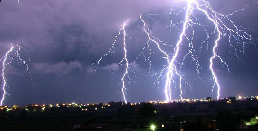 طقس الأيام المقبلة| الأمطار الرعدية تضرب البلاد مجددا.. فأين تسقط؟