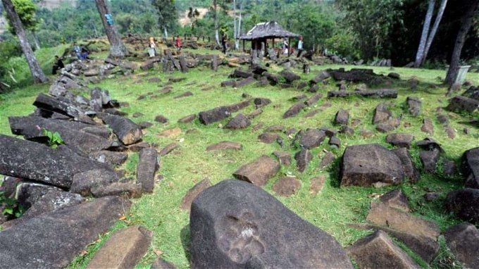 أخبار مصر | أقدم من أهرامات الجيزة.. تفاصيل العثور على هرم جونونج بادانج أقدم هيكل في العالم