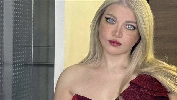 ياسمين الخطيب بالأحمر الناري أخر حلاوة – شاهد