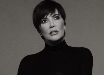 شاهد .. بالصور- كيم كارداشيان تعايد والدتها كريس جينر في يوم ميلادها بهذه الكلمات