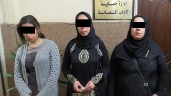 أخبار مصر | القبض على 13 فتاة ليل من كباريهات شارع الهرم.. مفاجآت كثيرة والليلة بـ 1000 جنيه