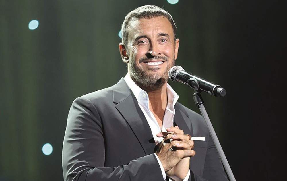 شاهد .. كاظم الساهر ينشر مقطع فيديو من كواليس تحضيره لأغنيته الجديدة