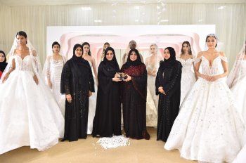 شاهد .. منى المنصوري تشارك في "معرض الفجيرة للعروس".. وهذه الأصداء!