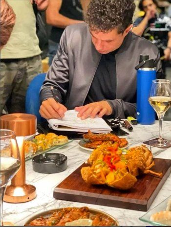 شاهد .. بصور من الكوالبس..أحمد الفيشاوي يكمل تصوير فيلمه "السيستم"