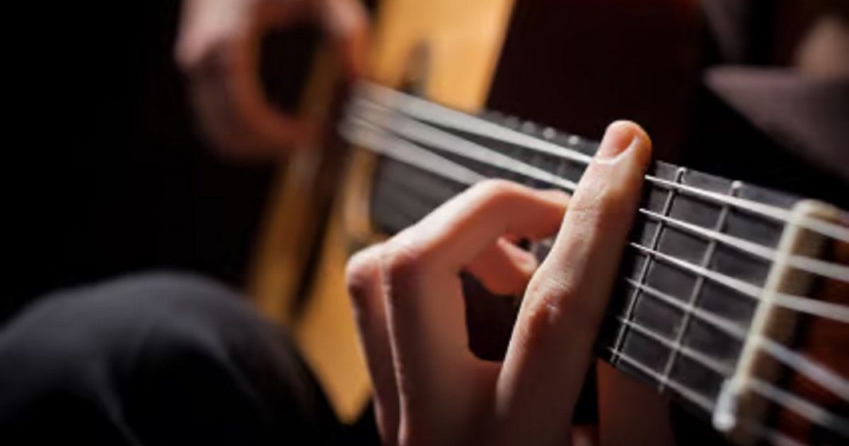 شاهد .. نجم شهير: "أكره أن أكون في الأماكن العامة"