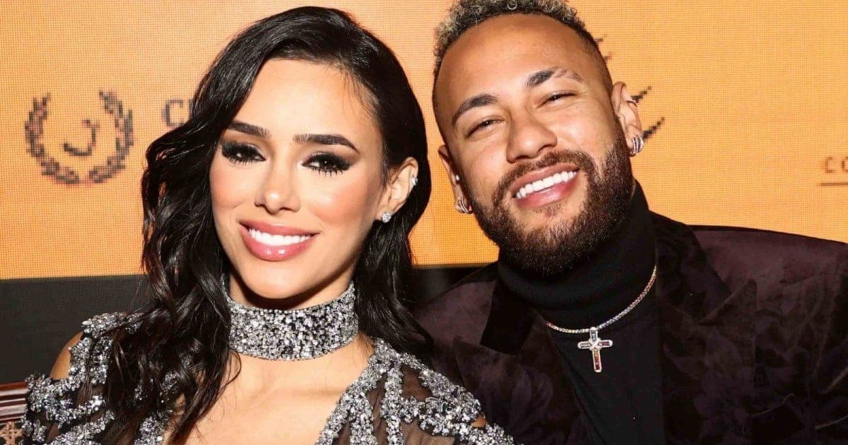 شاهد .. إقتحام منزل نيمار وتقييد والدي حبيبته..والسبب خطير ومفاجئ