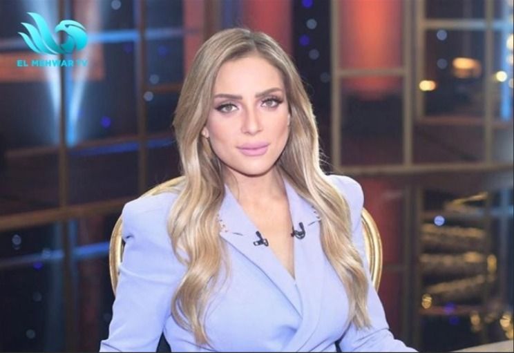 ريم البارودي تنشر صورة من المدينة المنورة : مدد يارسول الله